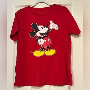 NWT Disney Brand Mickey Mouse t shirt - Red with classic Mickey pose